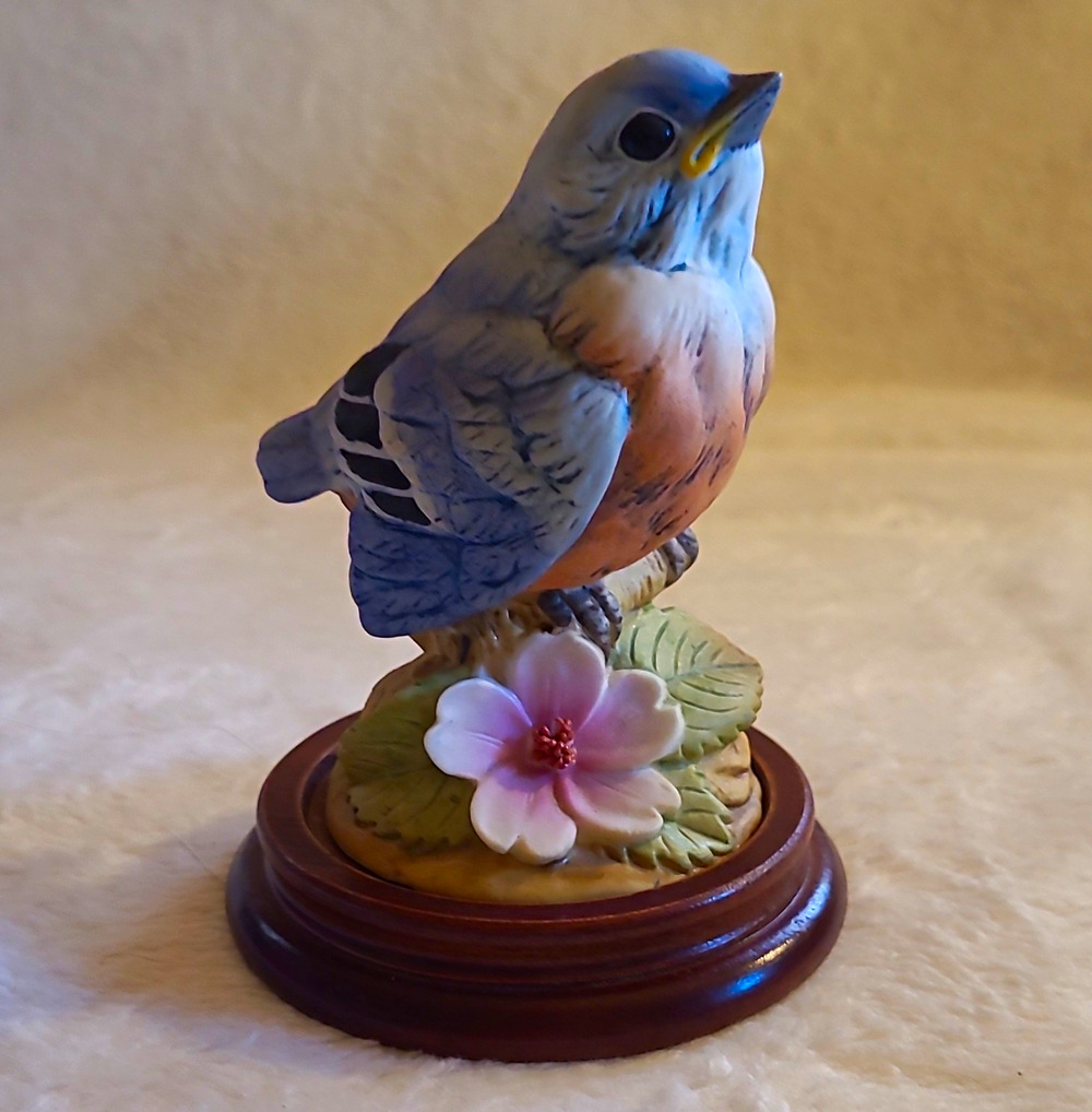 Vintage Andrea by Sadek Bluebird Porcelain Figurine on Wood Base #6350 Japan